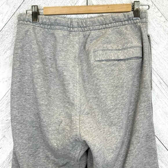 Nike Sweatpants Mens Size Medium Club Fleece Gray Taperd Fit Joggers Pants - Picture 3 of 6